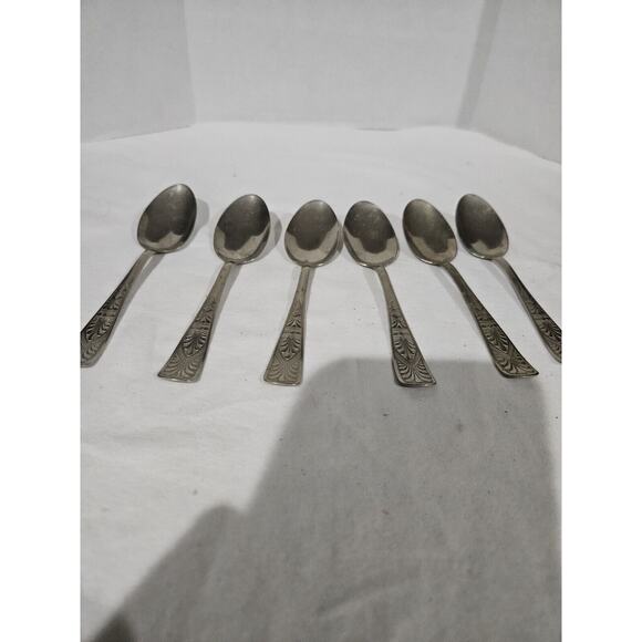 Vintage 6 Silver Metal Spoons - Picture 1 of 4